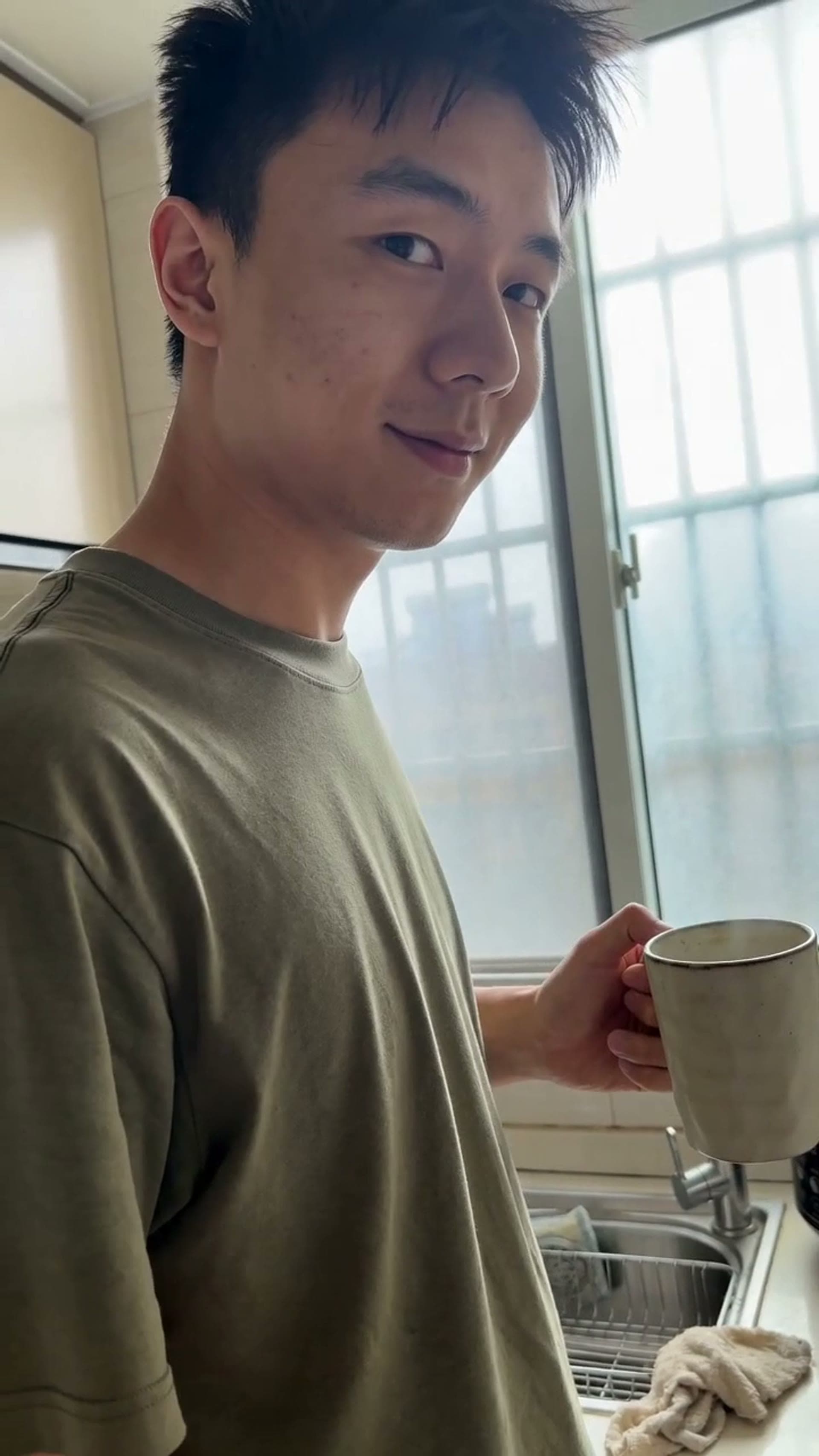 Seedance 2.0 Realistic Prompt: Making AI Video Look Like Real Phone Footage